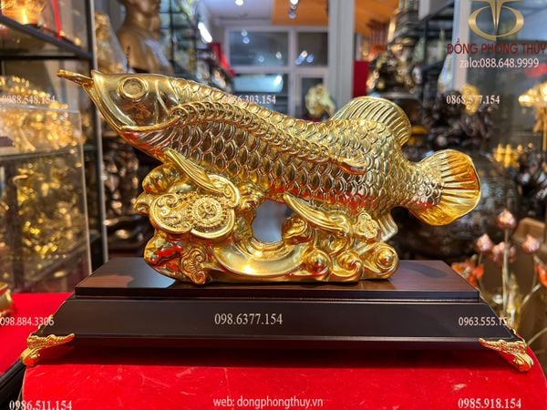 Tượng cá dát vàng 24k cao 13,dài 25, sâu 5 nặng 1,2kg