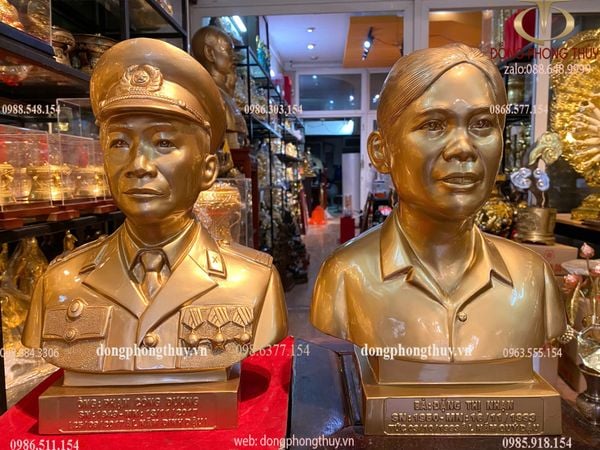 Tượng chân dung bằng đồng cao 38cm