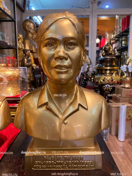 Tượng chân dung bằng đồng cao 38cm