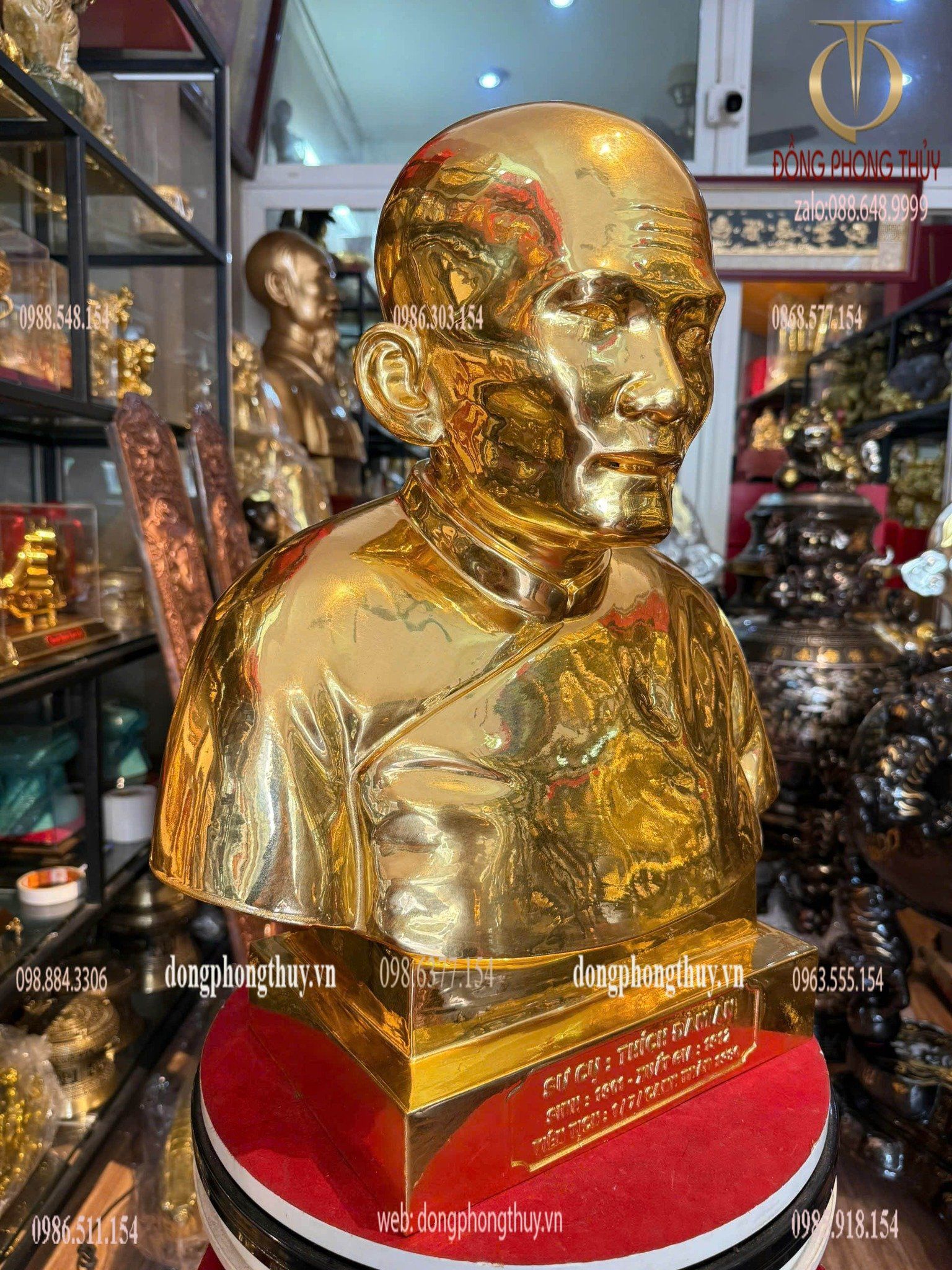 Tượng chân dung truyền thần dát vàng 24k