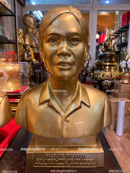 Tượng chân dung bằng đồng cao 38cm