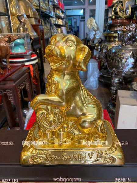 Tượng chó phong thủy bằng đồng dát vàng 24k