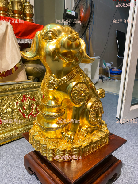 Tượng chó phong thủy dát vàng 24k