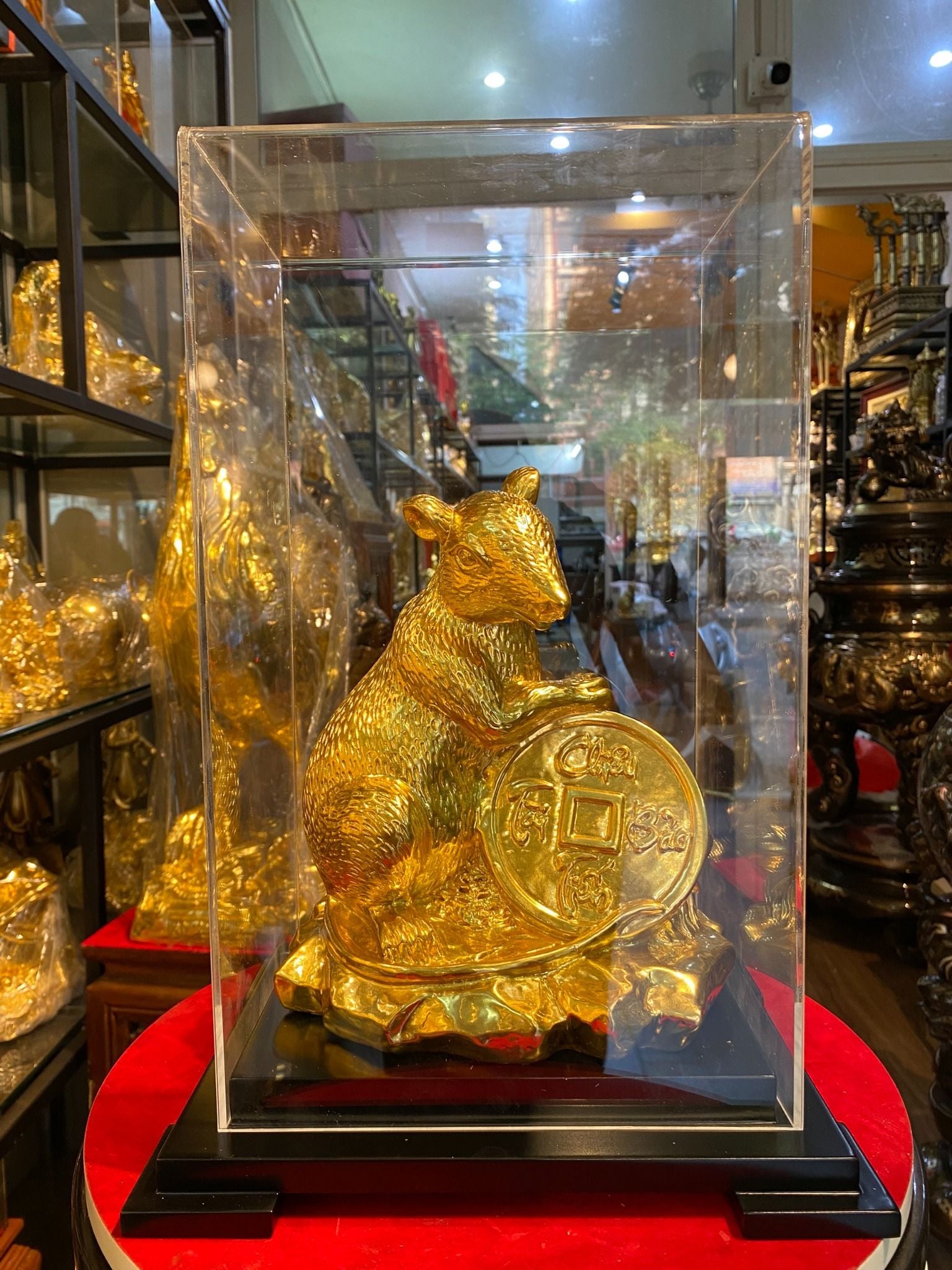 Quà tặng mạ vàng: Tượng chuột dát vàng 24k phong thủy bằng đồng