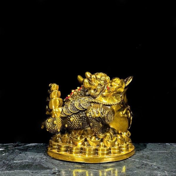 Cóc 3 chân bằng đồng cao 14x15x15 nặng 2,4kg