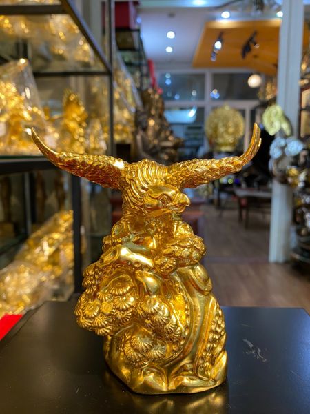 Quà tặng sếp: Tượng đại bàng dát vàng 24k Cao 12 ngang 11 nặng 600 gram