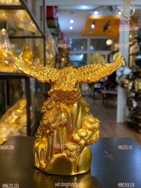 Quà tặng sếp: Tượng đại bàng dát vàng 24k Cao 12 ngang 11 nặng 600 gram