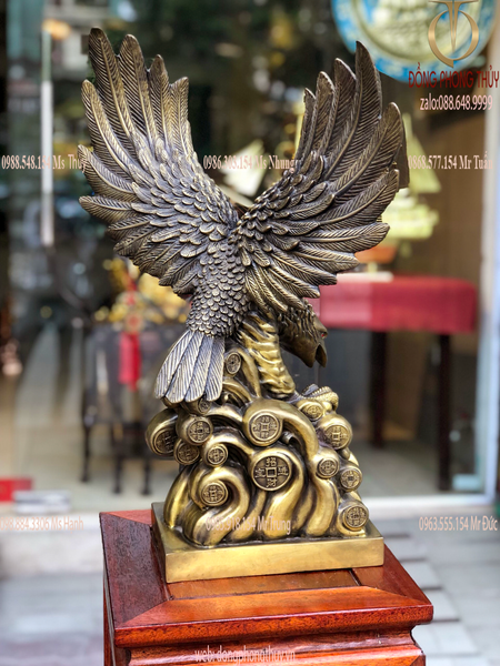Quà tặng sếp: Tượng đại bàng bằng đồng Cao 54cm nang 36cm  xải cánh 50cm nặng 9,5kg