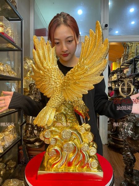 Quà tặng sếp: tượng đại bàng bằng đồng dát vàng 24k Cao 54cm nang 36cm  xải cánh 50cm nặng 9,5kg