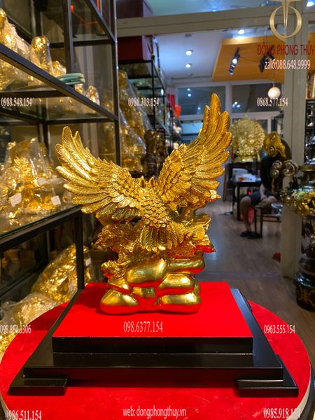 Quà tặng sếp: Tượng đại bàng bằng đồng dát vàng 24k cao 24 ngang 20 sâu 7,5cm nặng 2kg