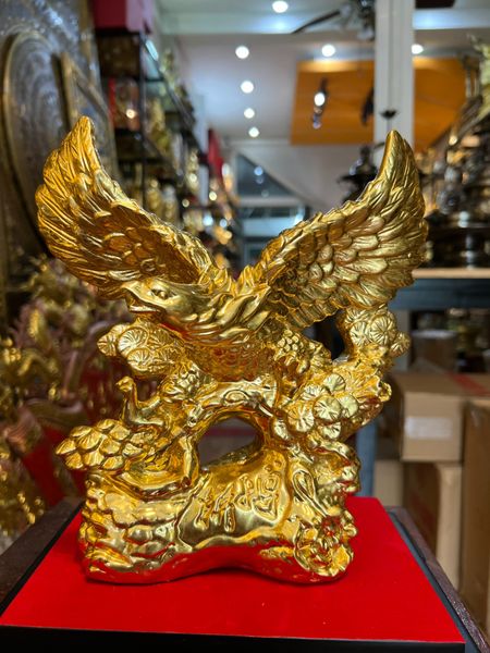 Quà tặng sếp: Tượng đại bàng bằng đồng dát vàng 24k Cao 23 Ngang 21 Sâu 9 nặng 2,5kg
