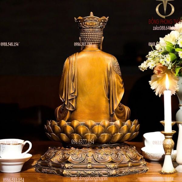 Tượng đại nhật như lai bằng đồng