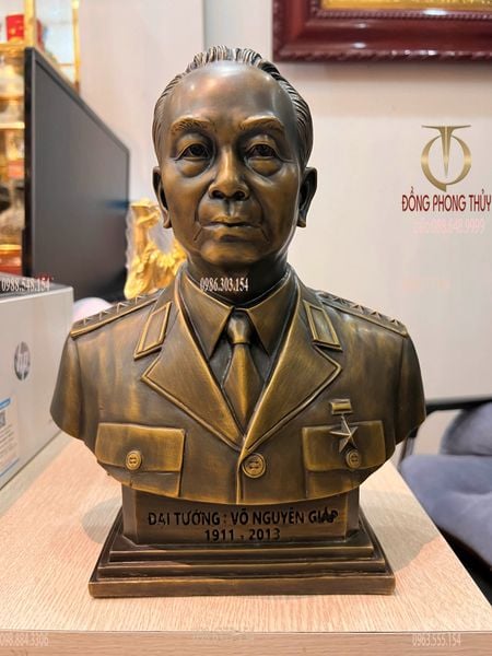 Tượng đại tướng Võ Nguyên Giáp 30cm -23cm-42cm-48cm