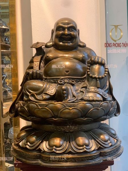 Tượng di lặc màu hun bằng đồng cao 50cm ngang 40cm sâu 36cm nặng 24,5kg