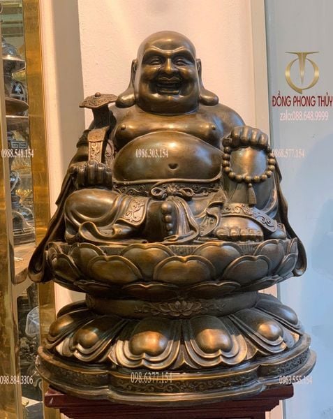 Tượng di lặc màu hun bằng đồng cao 50cm ngang 40cm sâu 36cm nặng 24,5kg