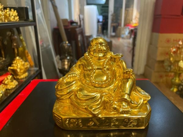 Tượng di lặc để xe ô tô bằng đồng dát vàng 24k