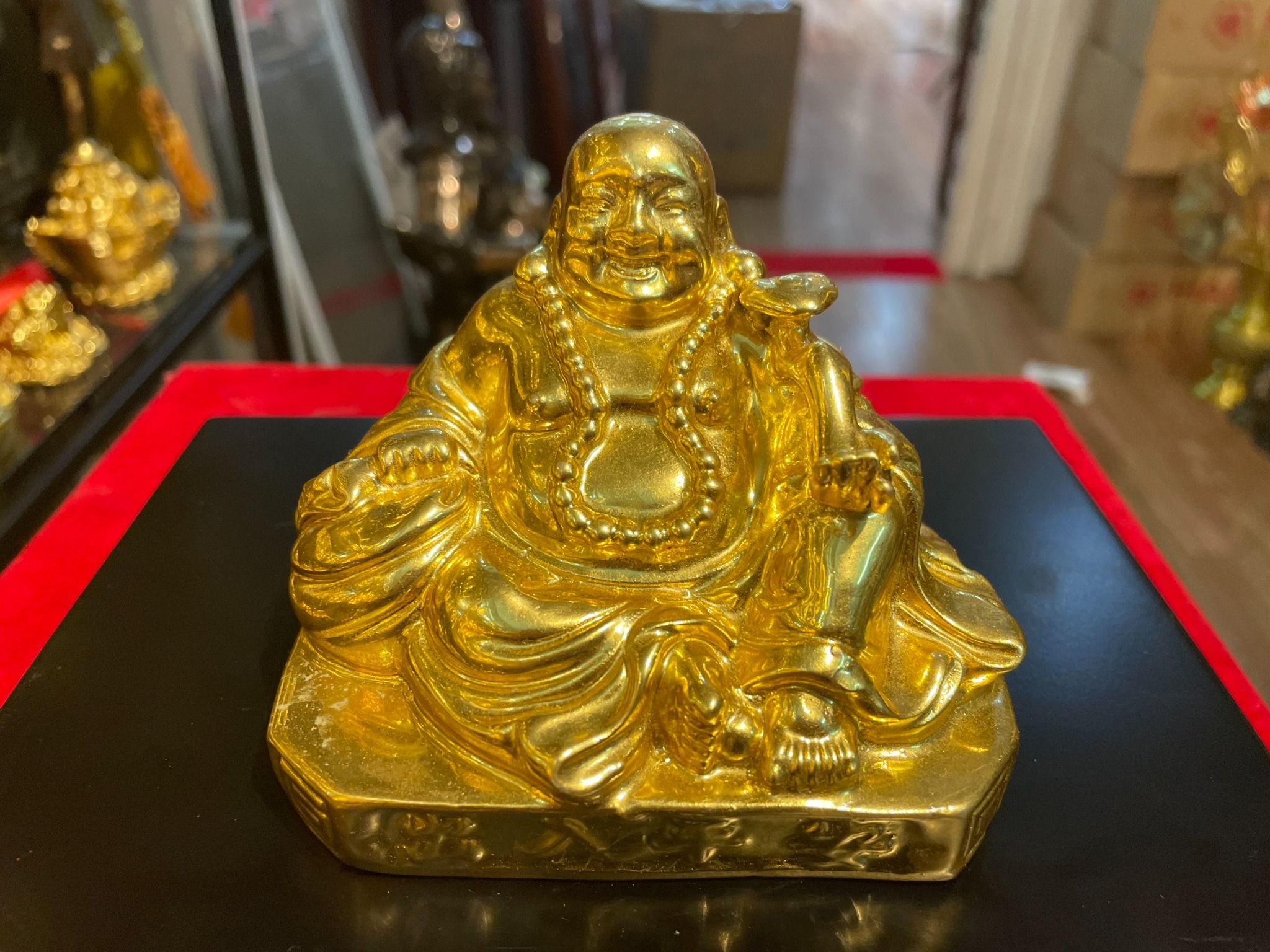 Tượng di lặc để xe ô tô bằng đồng dát vàng 24k