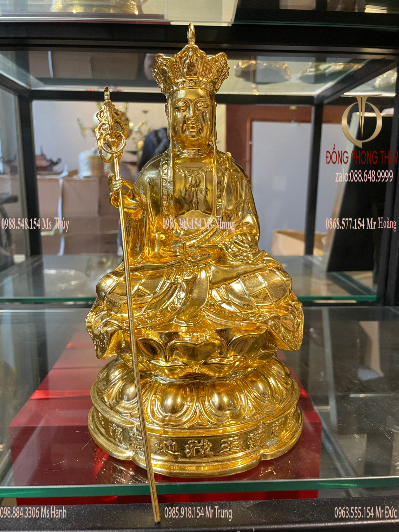 Tượng địa tạng vương