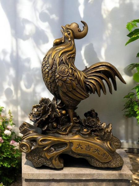 Tượng gà bằng đồng màu hun cao 39 ngang 28 nặng 10kg