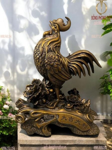 Tượng gà bằng đồng màu hun cao 39 ngang 28 nặng 10kg