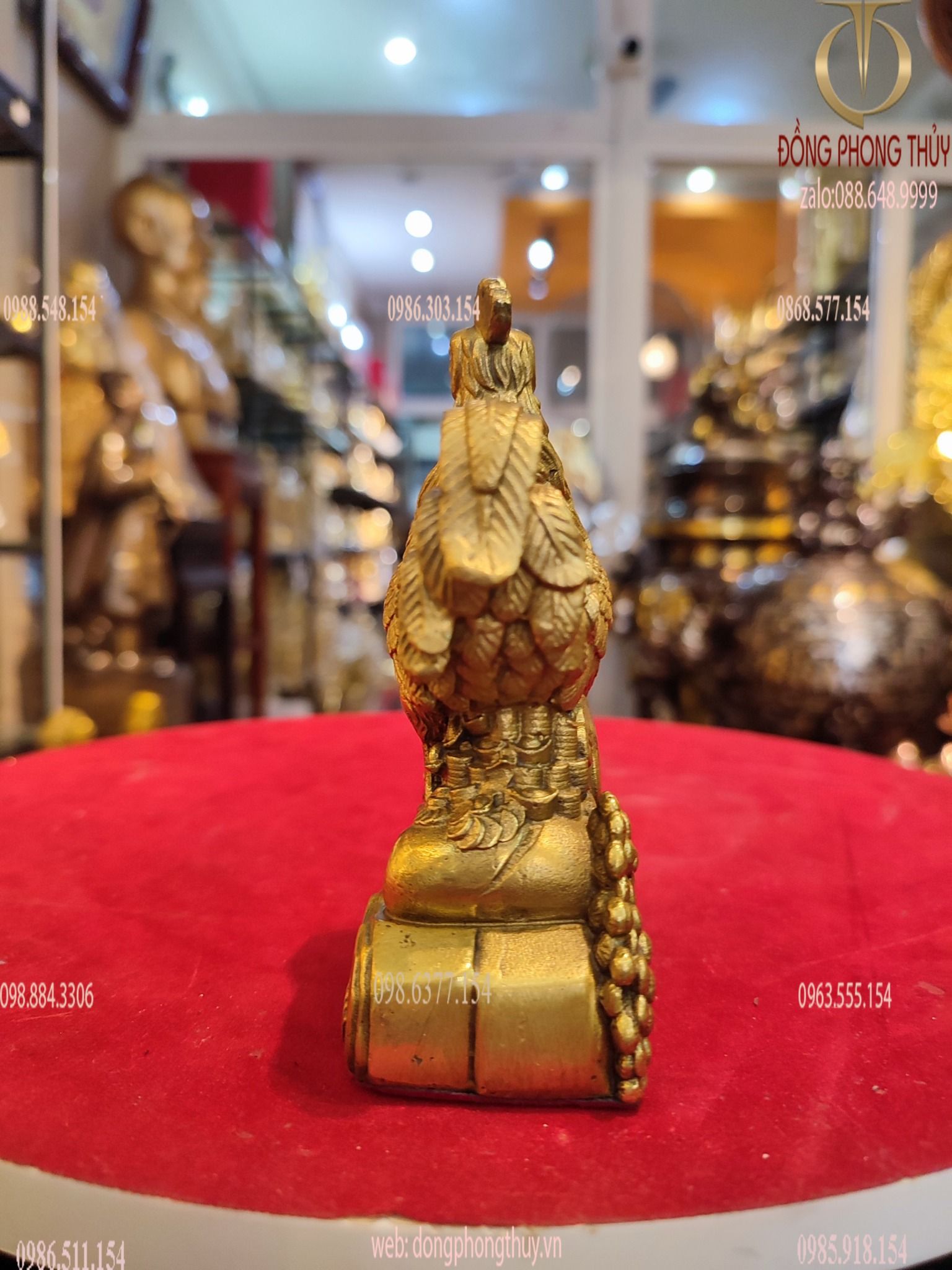 Tượng gà phong thủy bằng đồng cao 12cm