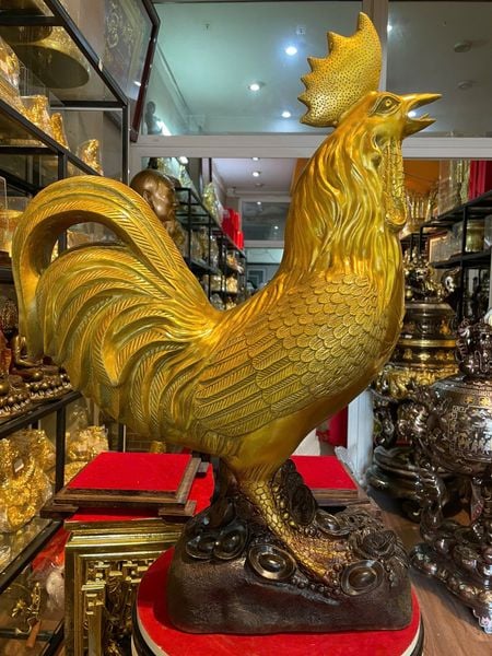 Tượng gà bằng đồng Cao 69 ngang đế 28 sâu 17 ngang đuôi 50 nặng 16,4kg