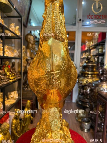 Tượng gà bằng đồng dát vàng 24K Cao 69 ngang đế 28 sâu 17 ngang đuôi 50 nặng 16,4kg