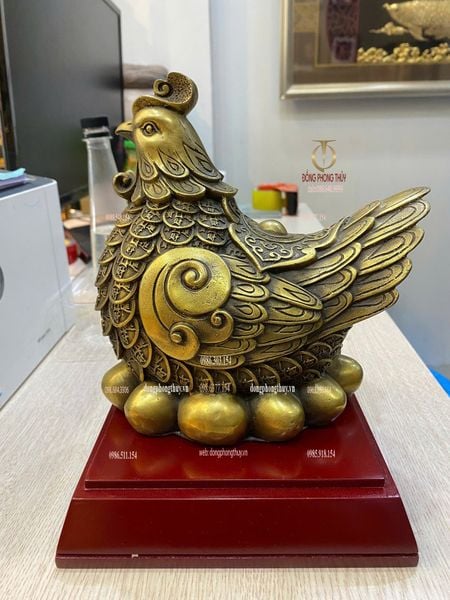 Tượng gà mái bằng đồng cao 19 ngang 17,5 nặng 1,4kg