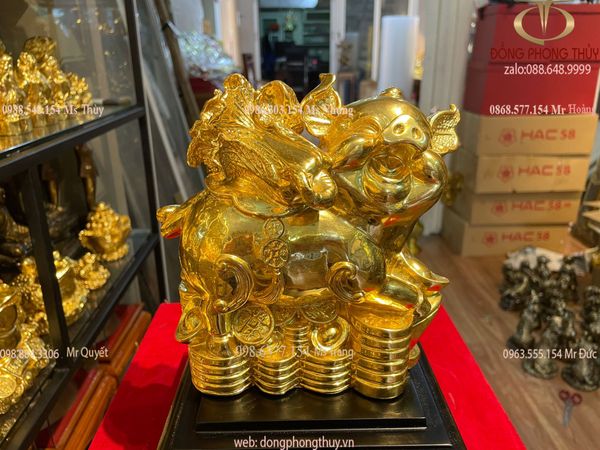 Tượng heo phong thủy bằng đồng dát vàng 24k