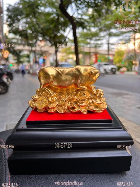 Tượng Heo phong thủy bằng đồng dát vàng 24k