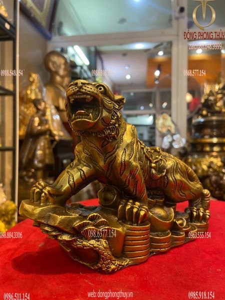 Tượng hổ bằng đồng ngang 20 cao 14cm nặng 1kg