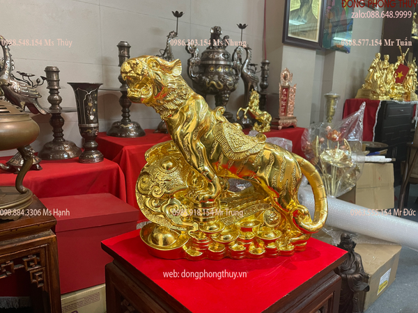 Quà tặng mạ vàng: tượng hổ mạ vàng như ý dát vàng 24k