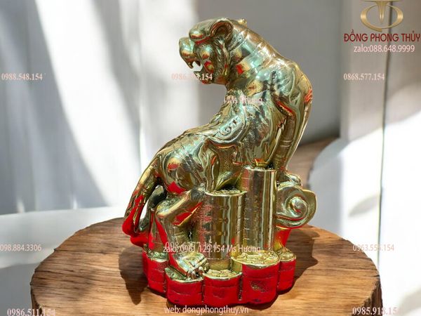 Tượng hổ phong thủy bằng đồng Cao 14, ngang 12,5, sâu 9,5 nặng 1,3kg