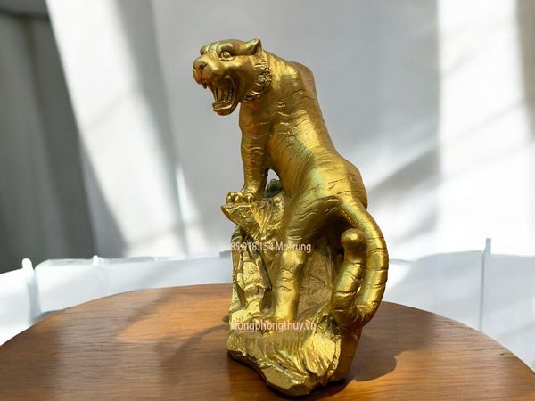 TƯỢNG HỔ BẰNG ĐỒNG 20.5CM