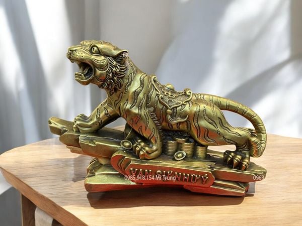 tượng hổ phong thủy đá vạn sự như ý bằng đồng