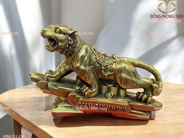 tượng hổ phong thủy đá vạn sự như ý bằng đồng