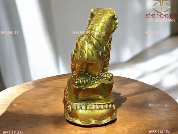 tượng hổ giáp tiền nhỏ cao 15.5cm