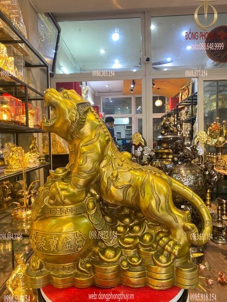 Tượng hổ bằng đồng Cao 43 ngang 40 sâu 19 nặng 9 kg