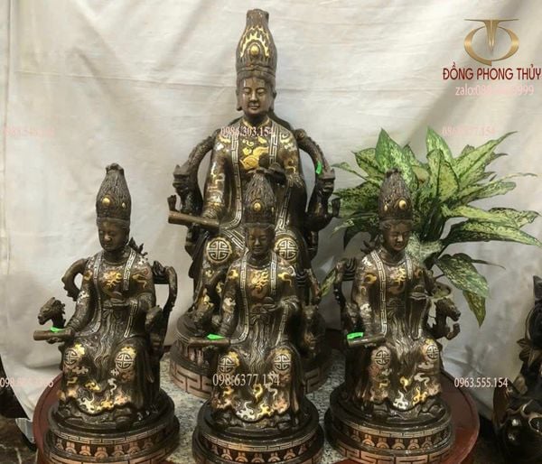 Tượng mẫu Cửu Trùng Thiên bằng đồng khảm tam khí