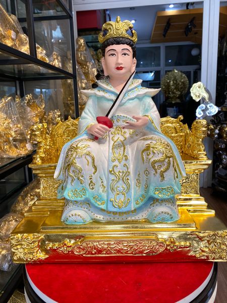 Tượng mẹ cửu thiên huyền nữ bằng đồng đỏ vẽ màu.