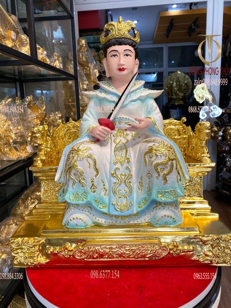 Tượng mẹ cửu thiên huyền nữ bằng đồng đỏ vẽ màu.