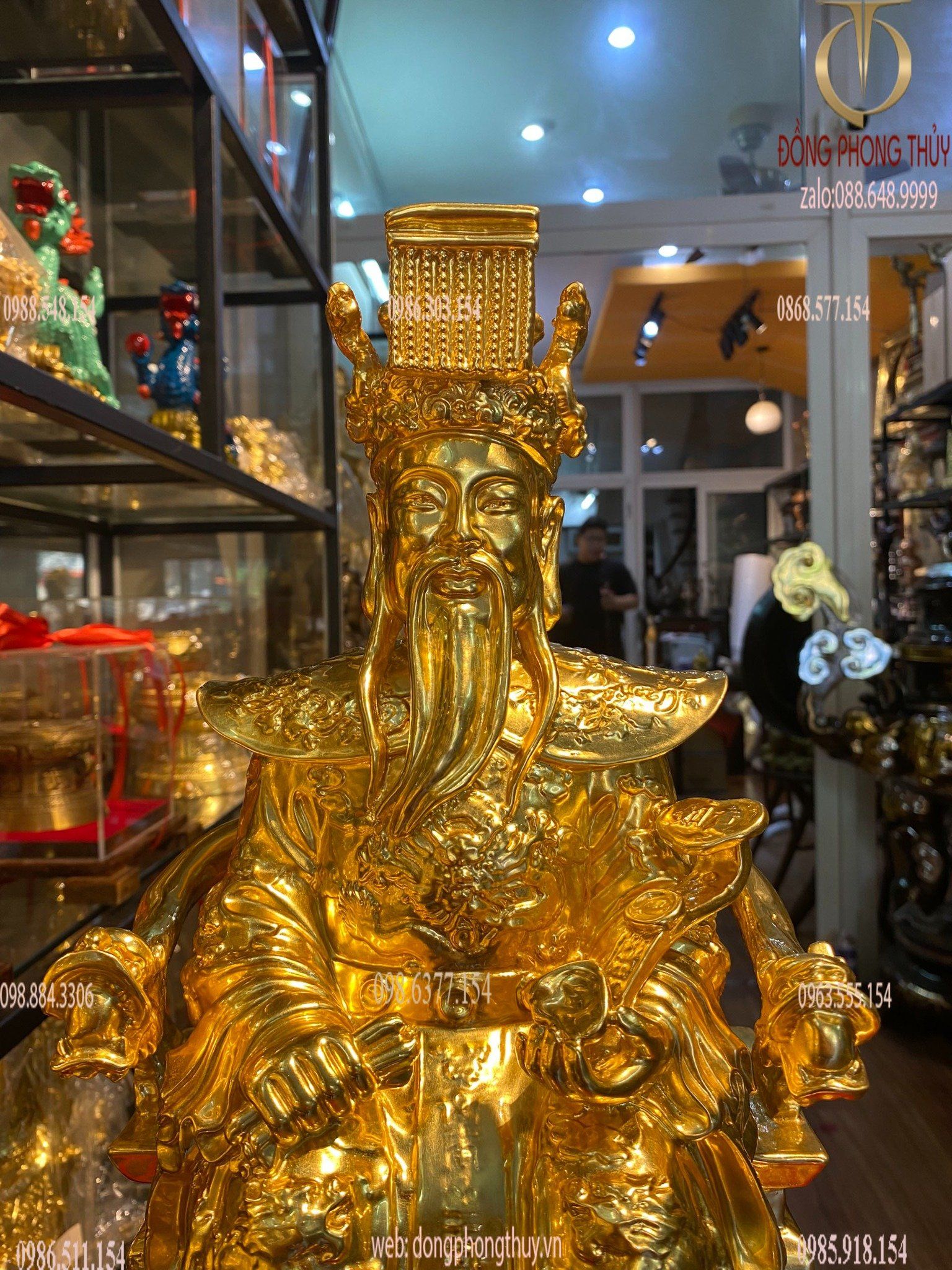 Tượng Ngọc Hoàng dát vàng 24k bằng đồng thau