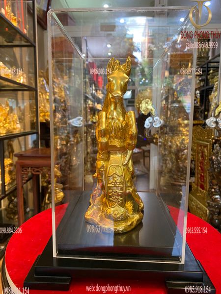 Tượng ngựa phong thủy dát vàng 24k