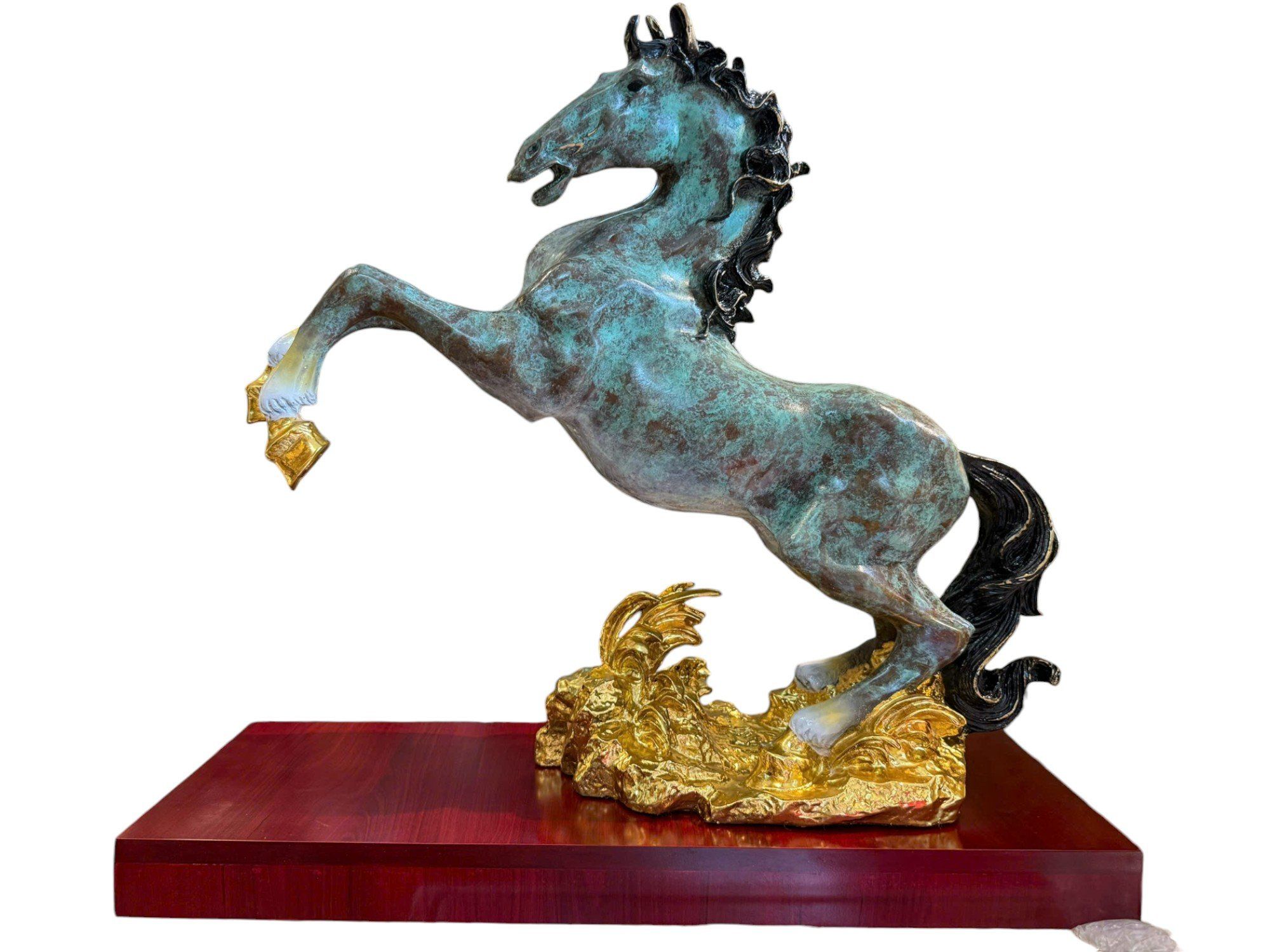 Tượng ngựa phong thủy