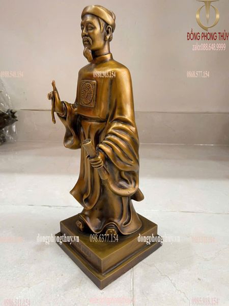 Tượng Nguyễn Trãi bằng đồng cao 40cm