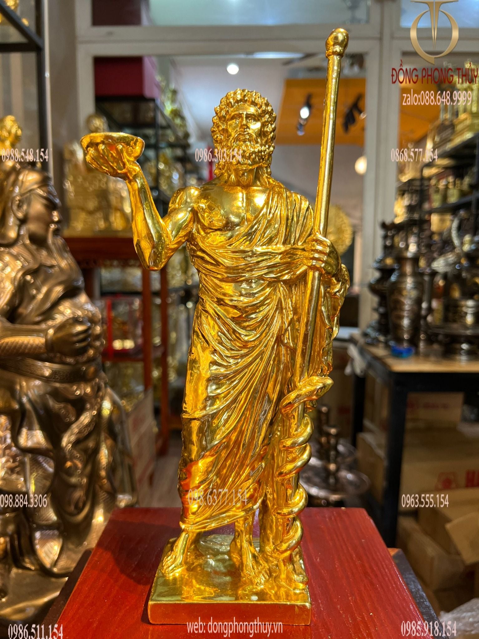 Tượng ông tổ ngành y HIPPOCRATES bằng đồng dát vàng 24k
