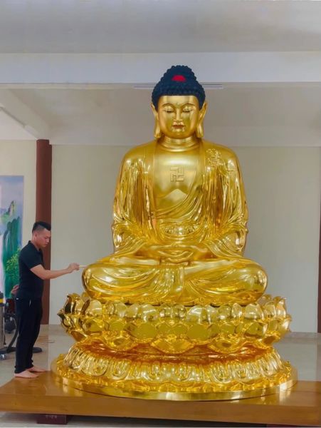 Tượng phật A Di Đà 3m6 bằng đồng dát vàng 24k