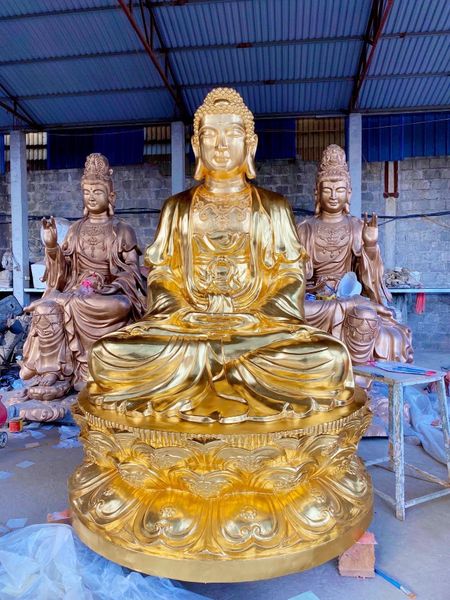 Tượng phật A Di Đà bằng đồng dát vàng cao 1m8