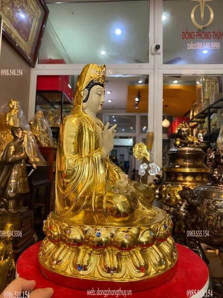 Tượng Quan Âm dát vàng cao cấp 40cm