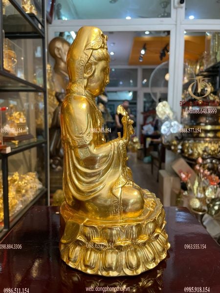 Tượng quan âm ngồi tọa đài sen bằng đồng dát vàng 24k